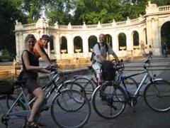 Berlin highlights bike tour